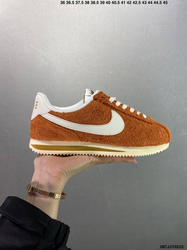 公司级Nike Classic Cortez 耐克经典轻便舒适男子阿甘鞋休闲跑步鞋运动鞋 纯粹而执着的精神 使得Cortez种在了一代人的心里 无论是否喜欢它复