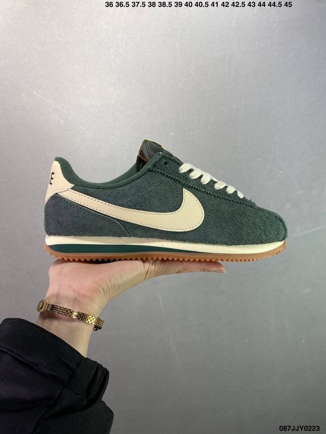 公司级Nike Classic Cortez 耐克经典轻便舒适男子阿甘鞋休闲跑步鞋运动鞋 纯粹而执着的精神 使得Cortez种在了一代人的心里 无论是否喜欢它复