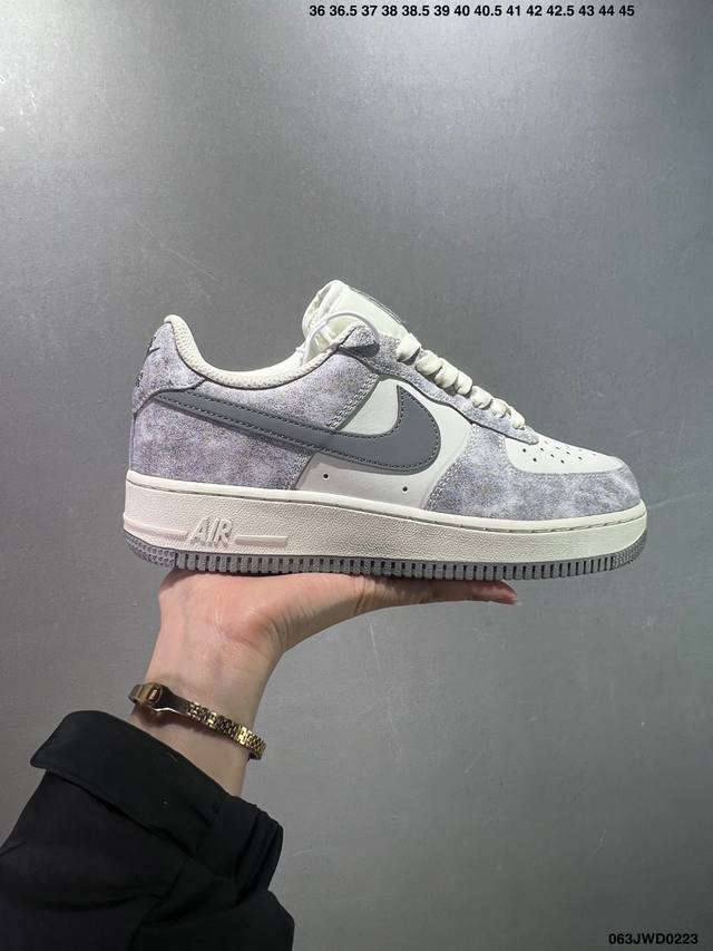 公司级 Nike Air Force 1 Low’07 空军一号低帮休闲板鞋 定制皮料 原楦原纸板 纯正空军版型 内置全掌气垫 货号：男 Cw2288-114