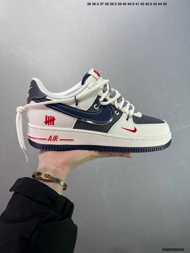 核心私 公司级Nike Air Force1 全新配色 #原楦头原纸板 打造纯正空军版型 #专注外贸渠道 全掌内置蜂窝气垫 #原盒配件 原厂中底钢印、拉帮完美