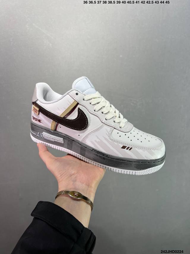 Nike Air Force 1 Low’07 空军一号低帮休闲板鞋 定制皮料 原楦原纸板 纯正空军版型 内置全掌气垫 货号：男 Cw2288-114 女 Dd