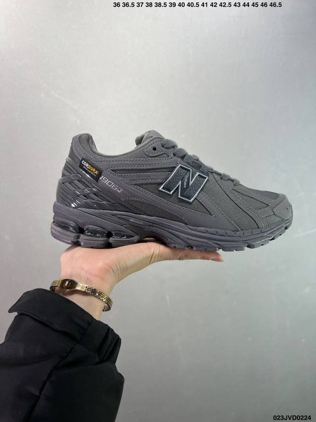 公司级New Balance M1906系列 复古单品宝藏老爹鞋款 复古元素叠加 质感超级棒 楦版型材料细节做工精细 作为Nb最经典的档案鞋型之一 与2002一