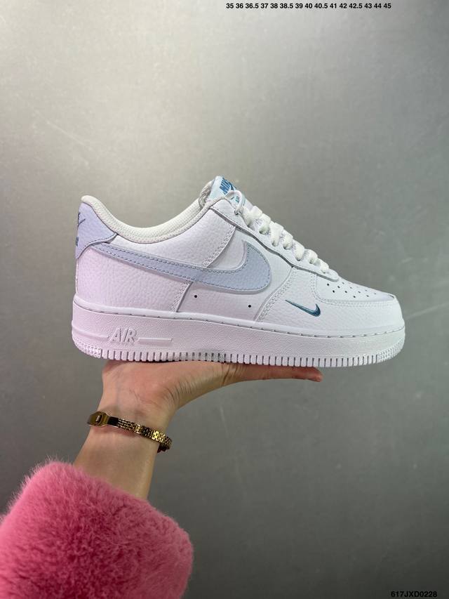 公司级 Nike Air Force 1 Low’07 空军一号低帮休闲板鞋 定制皮料 原楦原纸板 纯正空军版型 内置全掌气垫 货号：Hv2511 Size：3