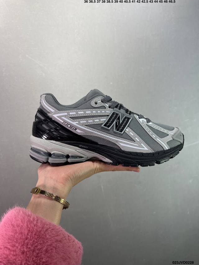 公司级New Balance M1906系列 复古单品宝藏老爹鞋款 复古元素叠加 质感超级棒 楦版型材料细节做工精细 作为Nb最经典的档案鞋型之一 与2002一