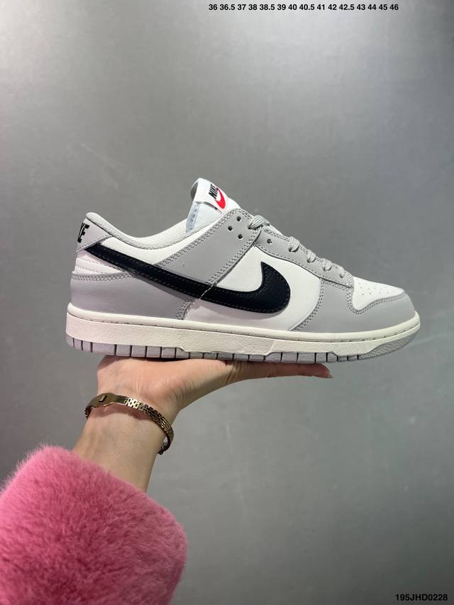 公司级耐克Nike Dunk Low 扣篮系列 复古低帮休闲运动滑板板鞋 采用脚感柔软舒适Zoomair气垫 有效吸收滑板等极限运动在落地时带来的冲击力 为街头