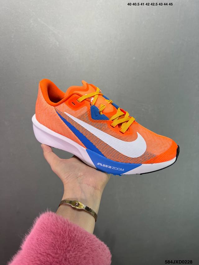 Nk Zoom Rival Fly 4 耐克超弹轻盈跑步鞋 Fv6040-101 #鞋款搭载 Flyknit 材料 打造出众弹性 易于穿脱。采用React技术