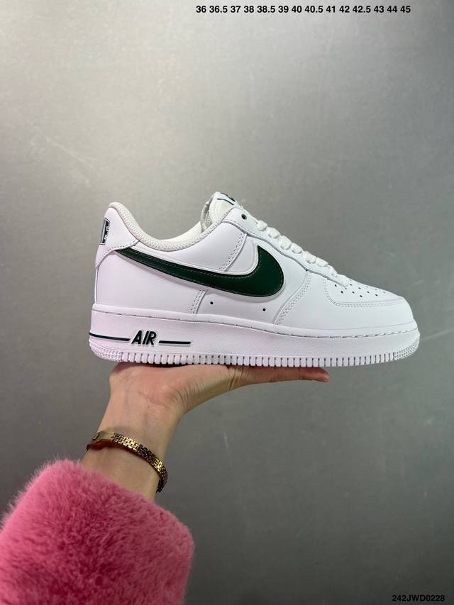 公司级Nike Air Force 1 Low ’07 白红双勾 空军一号低帮休闲板鞋 原厂定制皮料 原楦原纸板 纯正版型 正品Nfc感应芯片 高清洁度 内置全