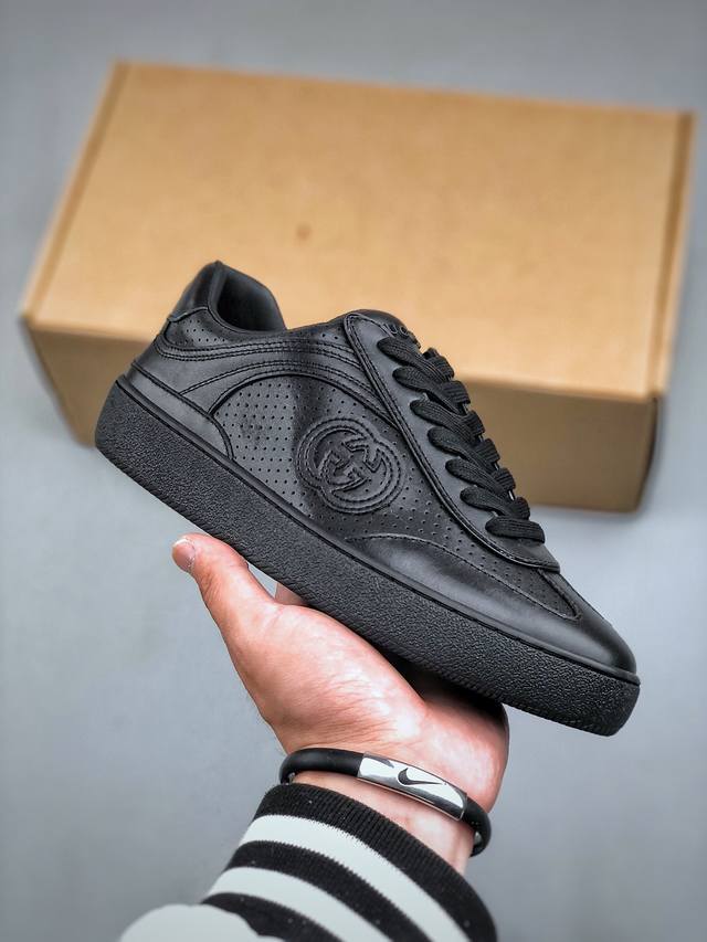 Gucci Interlocking G Suede Sneaker G74系列低帮复古百搭休闲运动板鞋 升级官方最新全套专柜代购2024酒红色配件及包装物 附 - 点击图像关闭