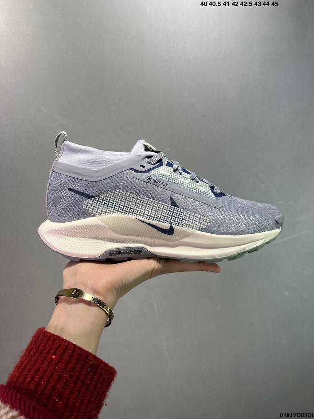 公司级Nike Reactx Wildhorse 10 越野跑步鞋 登月兼顾迅疾外观和稳固脚感 后跟覆面和中足动态支撑巧妙融合 缔造稳定顺畅的迈步体验 官方货号