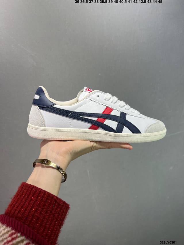 亚瑟士 Onitsuka Tiger Tokuten 复古低帮休闲跑鞋 炎夏必备 Tokuten的灵感来源于80年代的室内用鞋 T-Toe前足补强设计 室内鞋的