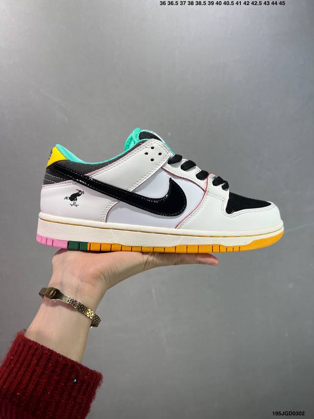 公司级耐克Nike Dunk Low 扣篮系列 复古低帮休闲运动滑板板鞋 采用脚感柔软舒适Zoomair气垫 有效吸收滑板等极限运动在落地时带来的冲击力 为街头