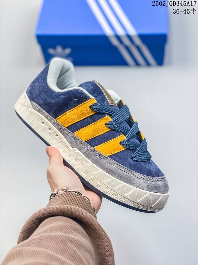 Adidas 阿迪达斯 男女鲨鱼鞋运动休闲面包鞋 尺码：36-45半 编码：02Jgd345A17