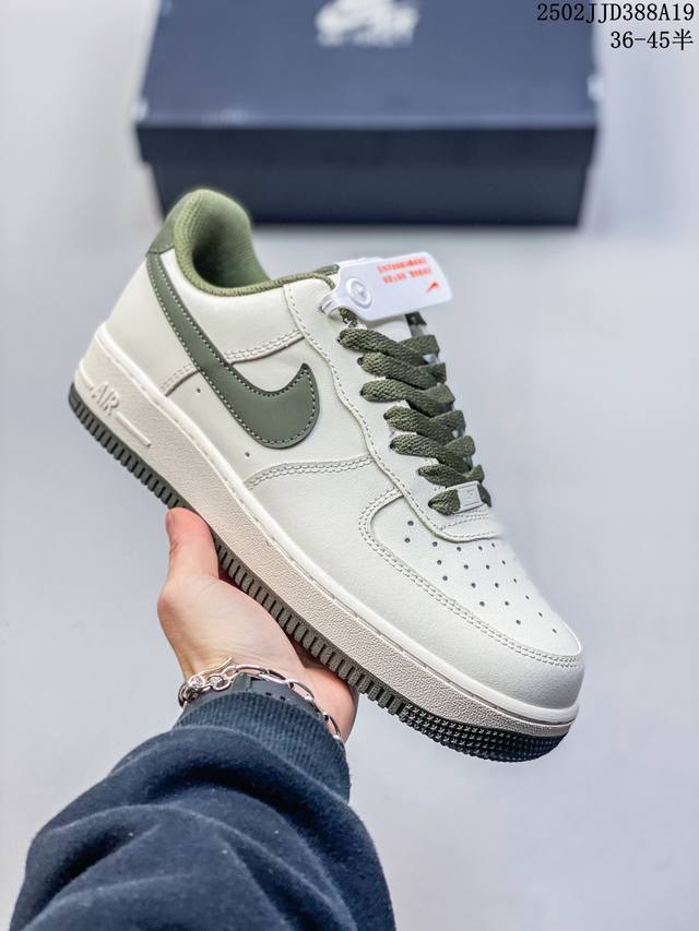 公司级带半码 Nike Air Force 1 Low’07 空军一号低帮休闲板鞋 定制皮料 原楦原纸板 纯正空军版型 内置全掌气垫 货号：男 Cw2288-1