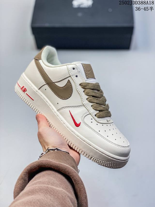 真标带半码 Nike Air Force 1 Low’07 空军一号低帮休闲板鞋 定制皮料 原楦原纸板 纯正空军版型 内置全掌气垫 货号：男 Cw2288-11