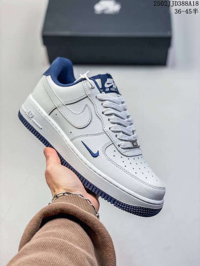 真标带半码 Nike Air Force 1 Low’07 空军一号低帮休闲板鞋 定制皮料 原楦原纸板 纯正空军版型 内置全掌气垫 货号：男 Cw2288-11