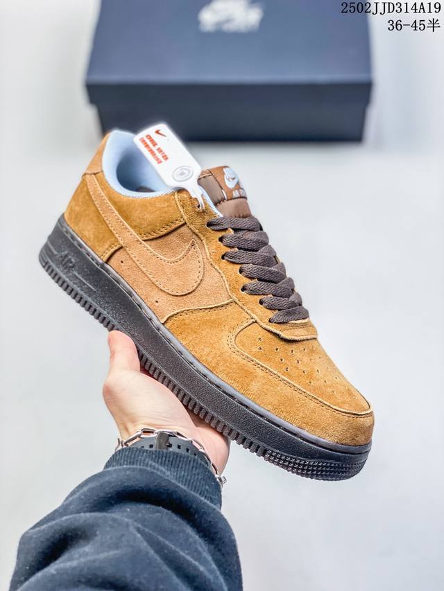 真标带半码 Nike Air Force 1 Low’07 空军一号低帮休闲板鞋 定制皮料 原楦原纸板 纯正空军版型 内置全掌气垫 货号：男 Cw2288-11