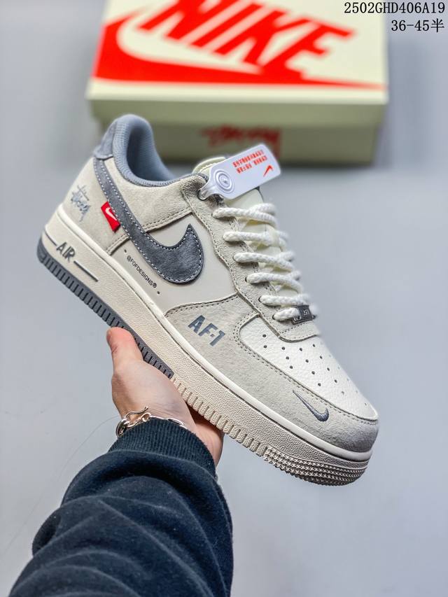 海外限量发售！公司级Nike Air Force 1 '07 Low “北面联名 米灰碳黑勾”空军一号 低帮 运动鞋 休闲鞋 折边针车 工艺难度大 原楦头原纸板