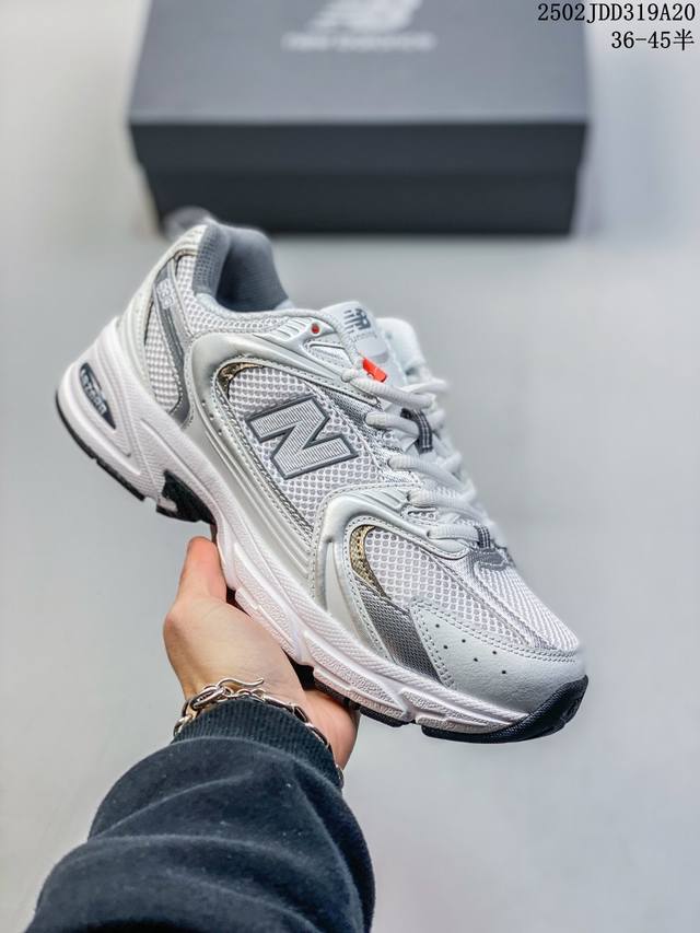 公司级新百伦 Nb530 New Balance 530 复跑古鞋Nb530这鞋双确实是Nb家经复典古款式之一，以全科新技诠释，成打功造530鞋款。鞋面保在持5