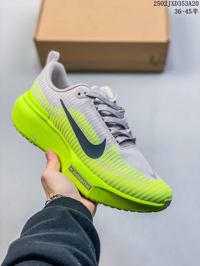 耐克 Nike Zoomx Invincible Run Fk3 短跑马拉松系带系列轻量休闲运动慢跑鞋 ！此鞋专为短跑运动员而生，是为 5 至 10 公里距离的