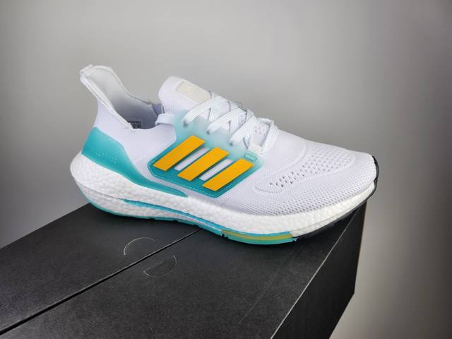 真爆 Ub 7.0 爆米花Adidas Ultra Boost 白蓝 前凸后翘的Adidas Ultra Boost 系列正式曝光！ 新一代的 Ultra Bo