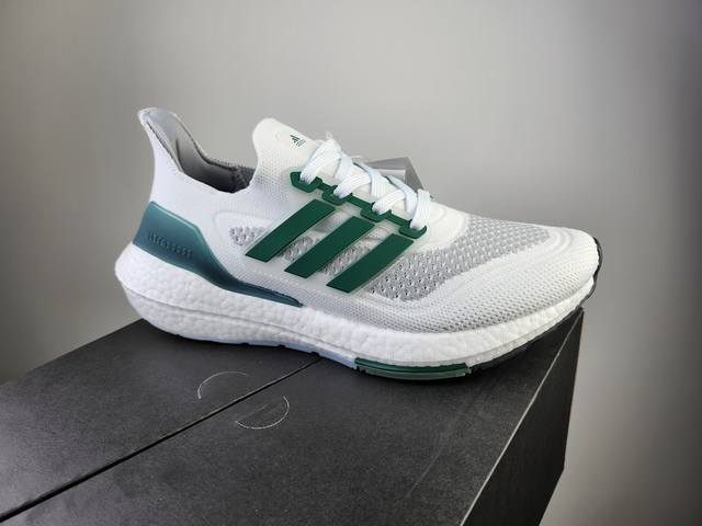 真爆 Ub 7.0 爆米花Adidas Ultra Boost 白灰绿 前凸后翘的Adidas Ultra Boost 系列正式曝光！ 新一代的 Ultra B