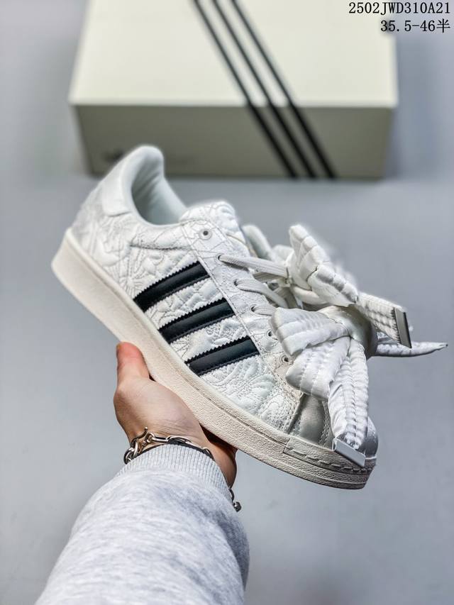 阿迪达斯Adidas三叶草 Originals Superstar贝壳头系列低帮经典百搭休闲运动板鞋 尺码：35.5 36 36 37 38 38 39 40