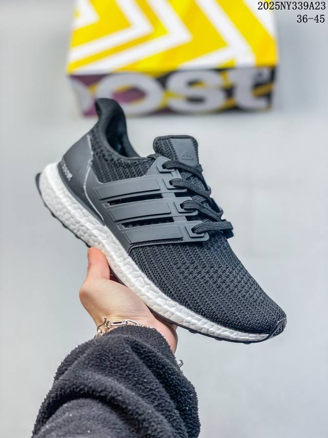 真爆真标带半码！ 阿迪达斯 Adidas Ultra Boost Ub4.0 跑步鞋针织面 爆米花 缓震 耐磨休闲运动鞋 尺码：36-45 编码：02Ny339