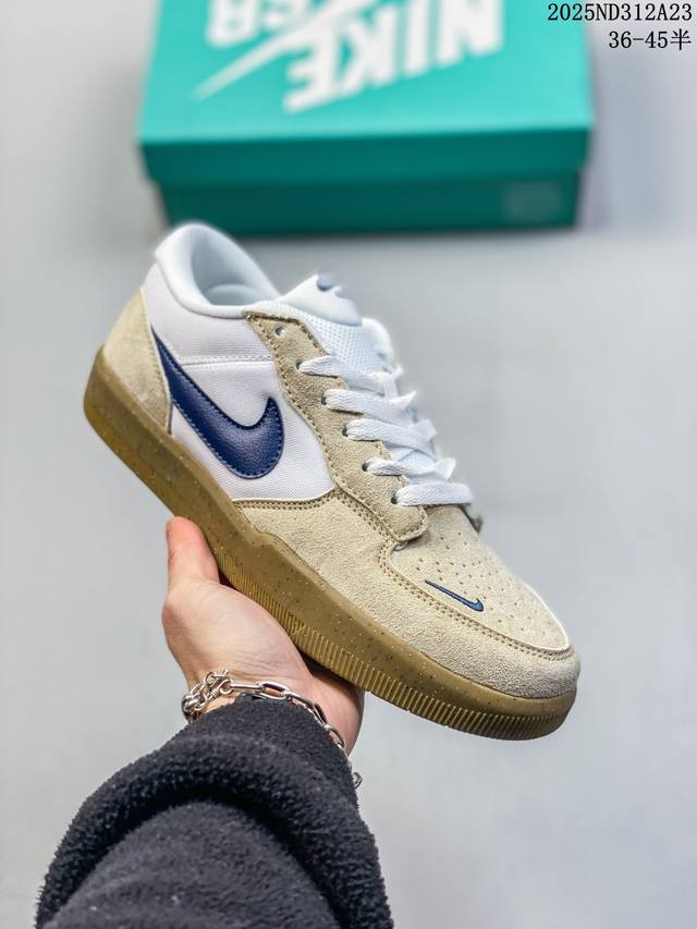 真标带半码 耐克Nike Sb Force 58是一款将前沿创新带入街头 号码：36一45半码 编码：02Nd312A23