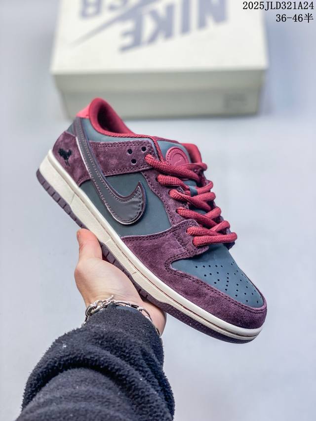 真标 耐克 Nike Sb Dunk Low Pro 男女同款运动鞋复古板鞋，尽情迈步，彰显个性风采。采用柔软皮革鞋面，经久耐穿，塑就如元年款 Dunk 般的复 - 点击图像关闭