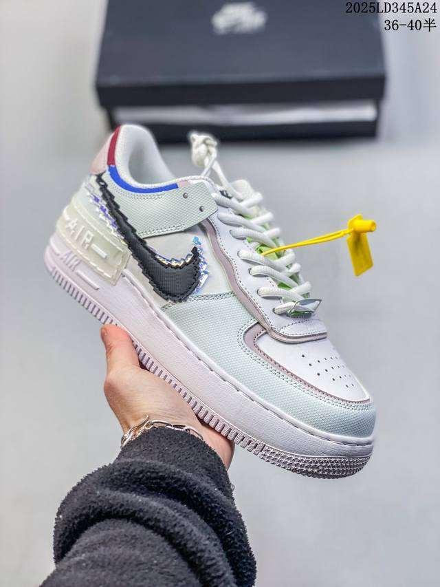 公司级空军马卡龙果冻系列 耐克 Nike Air Force 1 Shadow Af1解构机能拼接 空军一号轻量增高魔术贴低帮百搭板鞋，一改原先的常规 Swoo