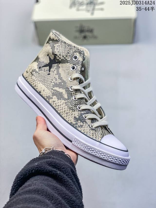 Stussy X Converse All Star Chuck 70 匡威 蛇纹时尚百搭 防滑耐磨 高帮 帆布鞋 货号:A11674C Size:35～44硫