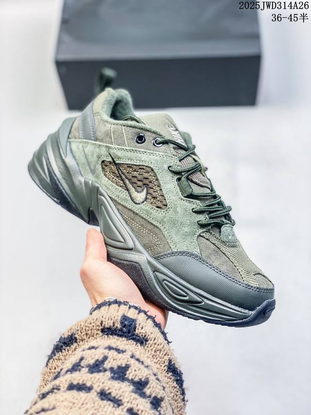 Nike Air Monarch M2K 复古单品 复古潮流优质皮革打造鞋面，夸张流线极符 风靡老爹元素 外形延续当下潮流得未来感老爹鞋 设计干净配色风格也带有 - 点击图像关闭