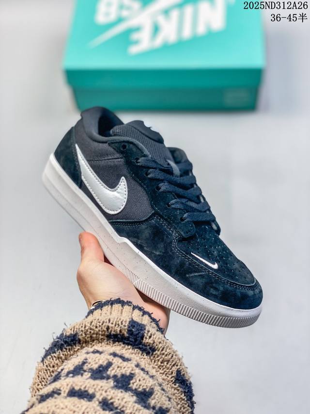 真标带半码 耐克Nike Sb Force 58是一款将前沿创新带入街头 号码：36一45半码 编码：02Nd312A26 - 点击图像关闭