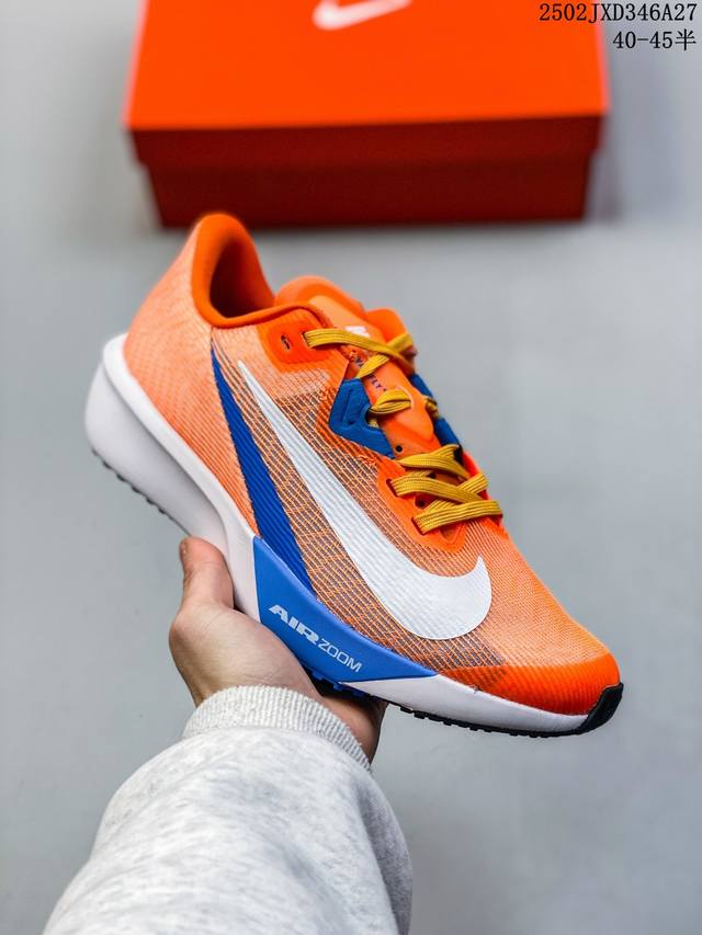 Nk Zoom Rival Fly 4 耐克超弹轻盈跑步鞋 Fv6040-101 #鞋款搭载 Flyknit 材料 打造出众弹性 易于穿脱。采用React技术