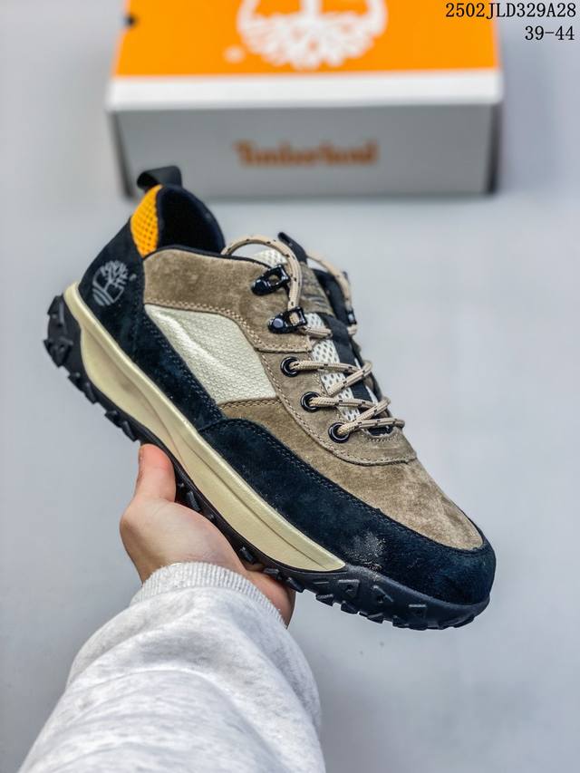 Timberland 天伯伦 添柏岚经典款 24Ss新款低帮 经典再造 全新升级 广东大厂品质 原盒原包装 面料采用意大利顶级磨砂牛皮 搭配防臭防腐真皮乳胶鞋垫