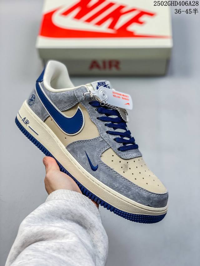 海外限量发售！公司级Nike Air Force 1 '07 Low “北面联名 百搭米灰”空军一号 低帮 运动鞋 休闲鞋 折边针车 工艺难度大 原楦头原纸板