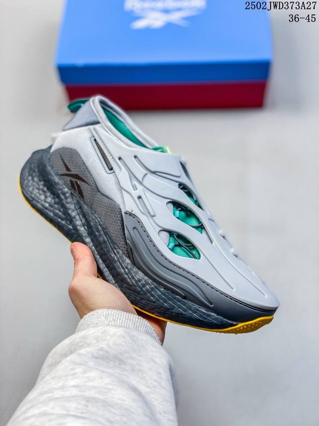 新品 Reebok锐步官方24秋冬男款Bb4500Dmx时尚休闲运动鞋篮球鞋经典复古撞色时尚潮流百搭板鞋。鞋子的做工精细，每一个细节都处理得非常到位。无论是缝线