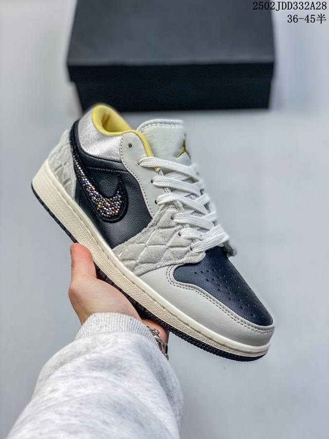 真标Nike Air Jordan 1 Low Aj1乔1低帮休闲板鞋 同步官方配色 官方货号:Dv1762-001 尺码:36 36.5 37.5 38 38