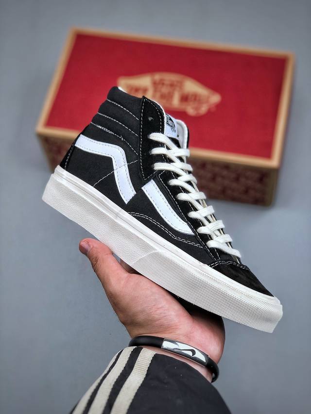 2025Vans Sk8 Hi解构高帮 解构风炸街神器 Vans经典Sk8-Hi高帮帆布鞋男女滑板鞋！ 侧边拼接+解构裁片设计，街头辨识度拉满，复古硫化底自带美