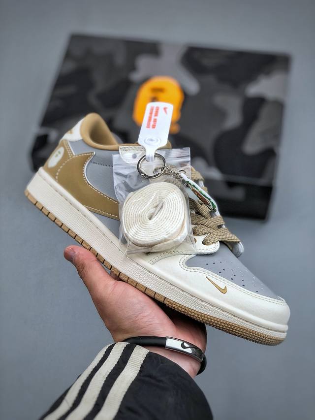 Travis Scott X Fragment Design X Air Jordan 1 Low Og Sp Aj1 乔1 Bape联名 米灰卡其 双拼米黑勾