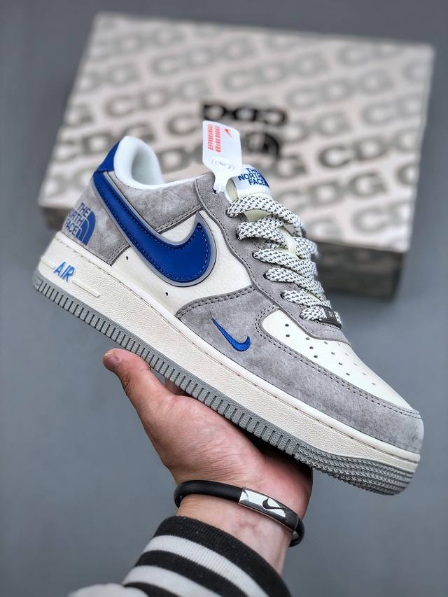 Nike Air Force 1 Low 07 X The North Face 灰蓝小钩满天星原楦头原纸板 打造纯正低帮空军版型专注外贸渠道 全掌内置蜂窝气垫