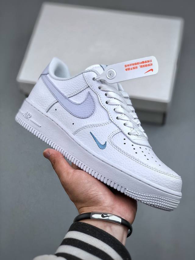 Nike Air Force 1 Low 07 白蓝小钩原楦头原纸板 打造纯正低帮空军版型专注外贸渠道 全掌内置蜂窝气垫 原盒配件 原厂中底钢印、拉帮完美 官方