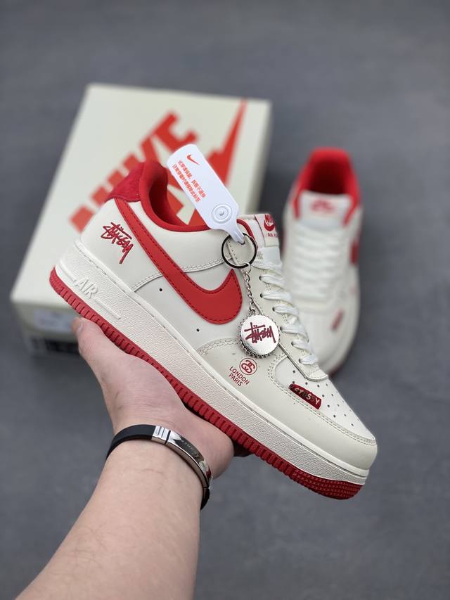 海外限量发售！公司级Nike Air Force 1 '07 Low 空军一号 低帮 运动鞋 休闲鞋 折边针车 工艺难度大 原楦头原纸板 原装鞋盒 定制五金配件