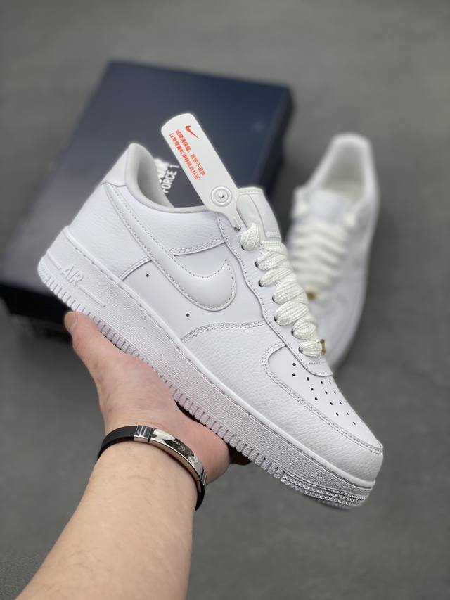 Air Force 1 Low 原楦头原纸板 打造纯正空军版型 #专注外贸渠道 全掌内置蜂窝气垫 #原盒配件 原厂中底钢印、拉帮完美 货号：Hf2014-100