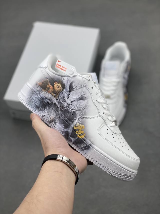 Nike Air Force 1 Low 哪吒 原楦头原纸板 打造纯正空军版型 专注外贸渠道 全掌内置蜂窝气垫 原盒配件 原厂中底钢印、拉帮完美 官方货号：31