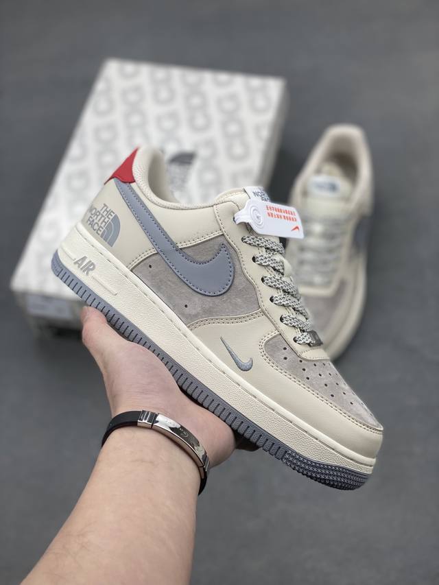 海外限量发售！公司级Nike Air Force 1 '07 Low 空军一号 低帮 运动鞋 休闲鞋 折边针车 工艺难度大 原楦头原纸板 原装鞋盒 定制五金配件