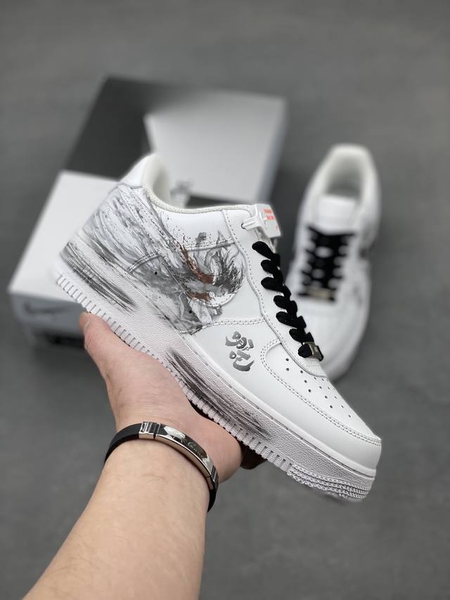 Air Force 1 Low 哪吒手绘涂鸦 原楦头原纸板 打造纯正空军版型 #专注外贸渠道 全掌内置蜂窝气垫 #原盒配件 原厂中底钢印、拉帮完美 货号：Zh0