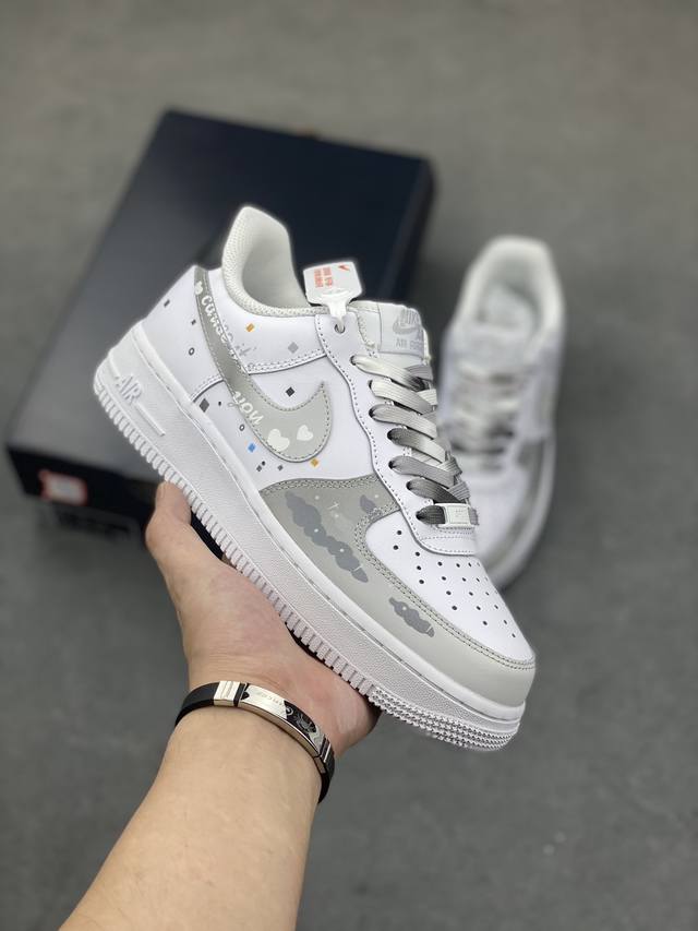 官方爆款定制 二次元主题 Nike Air Force 1 Low’07 云朵 配色 空军一号低帮休闲板鞋 定制皮料 原厂3D打印 定制鞋盒 原楦原纸板 纯正空